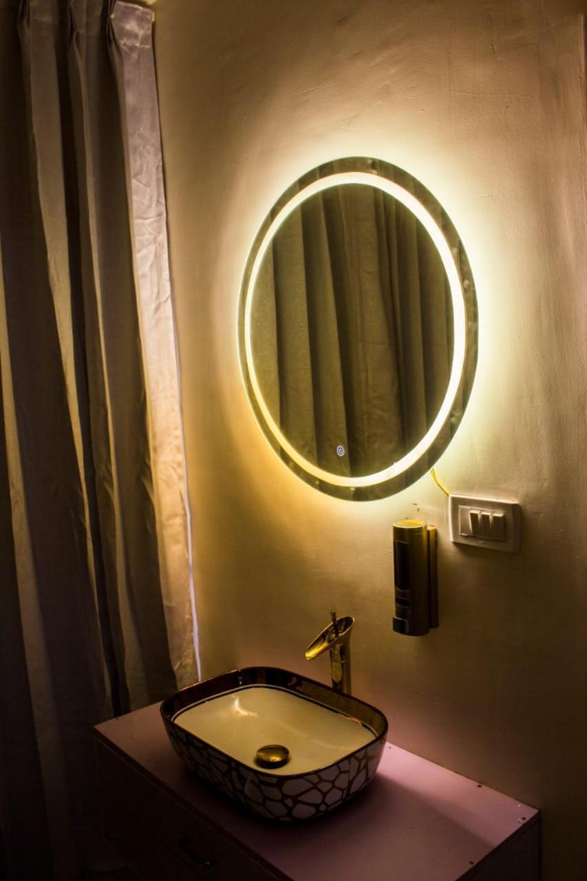 The Me Ra Kee House Hotel Morjim Kültér fotó