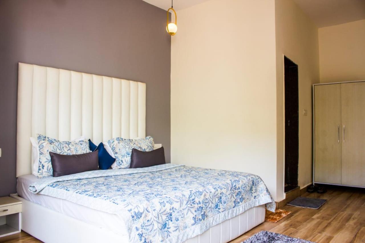 The Me Ra Kee House Hotel Morjim Kültér fotó